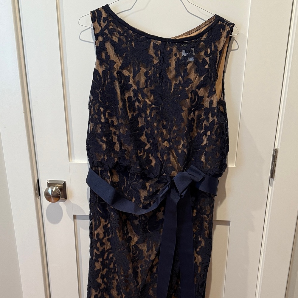 Elegant Navy Tadashi Shoji Lace Dress with Bow